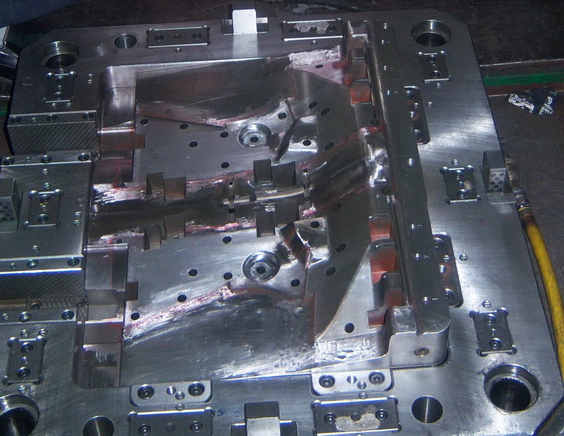 plastic injection mold