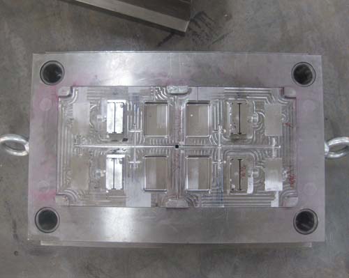 Injection mold